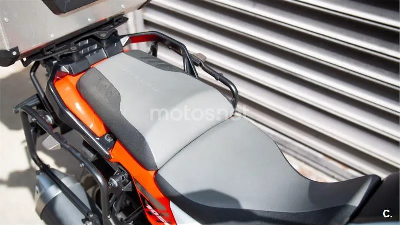 Suzuki V-Strom 1050 – Vista 6