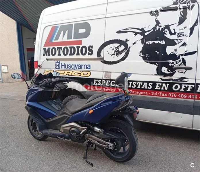 Kymco AK 550 – Vista 7