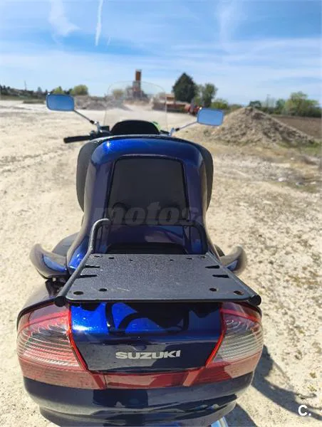 Suzuki Burgman 250 - Vista 3