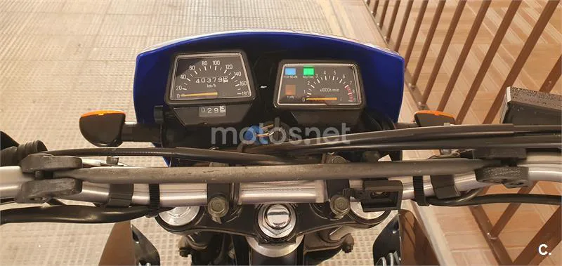 Yamaha XT 600 E – Vista 4