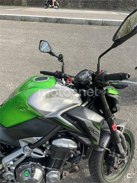 Kawasaki Z 900 – Vista 3