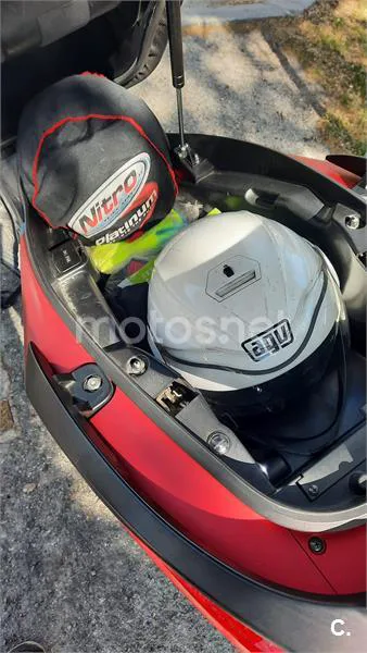 Kymco Super Dink 350i – Vista 5