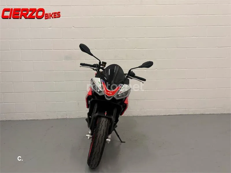 Aprilia Tuono 660 – Vista 7