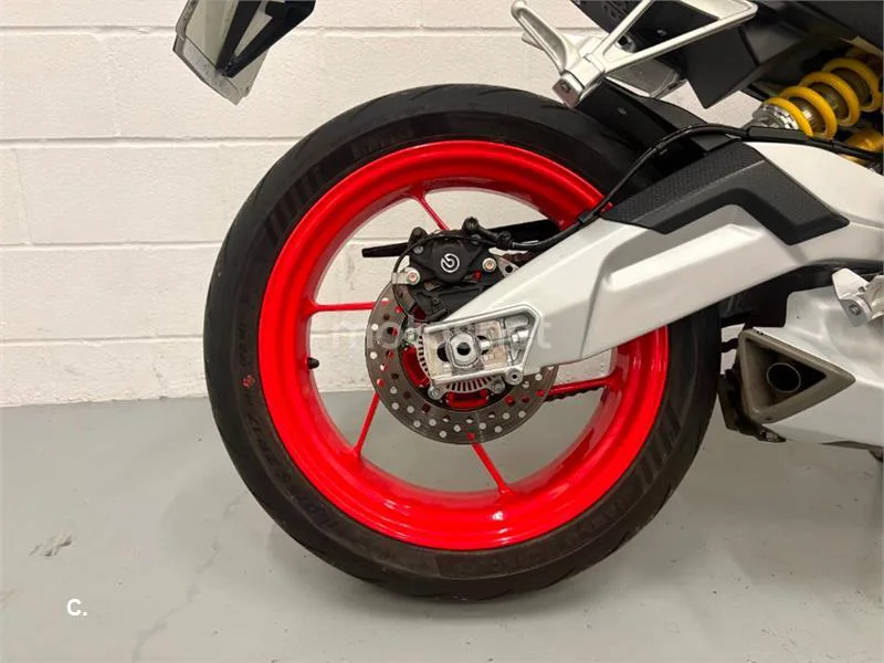 Aprilia Tuono 660 – Vista 9