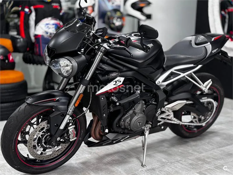 Triumph Speed Triple – Vista 6