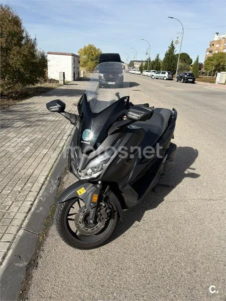 Honda Forza 125 – Vista 2