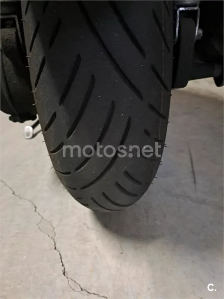 Kymco Super Dink 125 – Vista 9