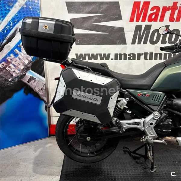 Moto Guzzi V85 TT – Vista 12