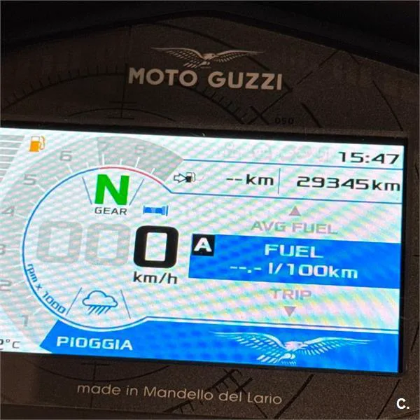 Moto Guzzi V85 TT – Vista 15
