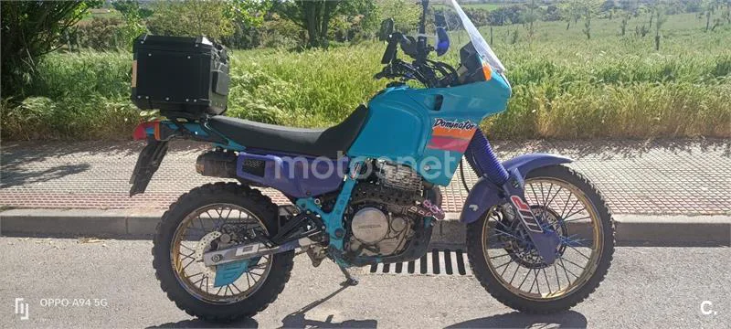 Honda NX650 Dominator - Vista 4