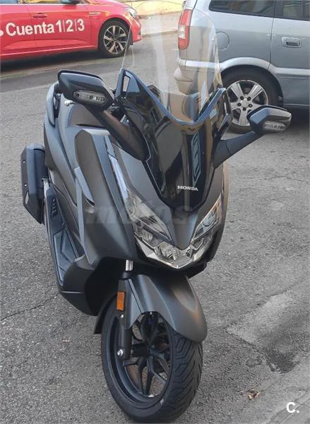 Honda Forza 125 – Vista 2