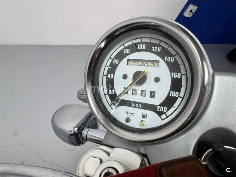 BMW R 1200 C – Vista 10
