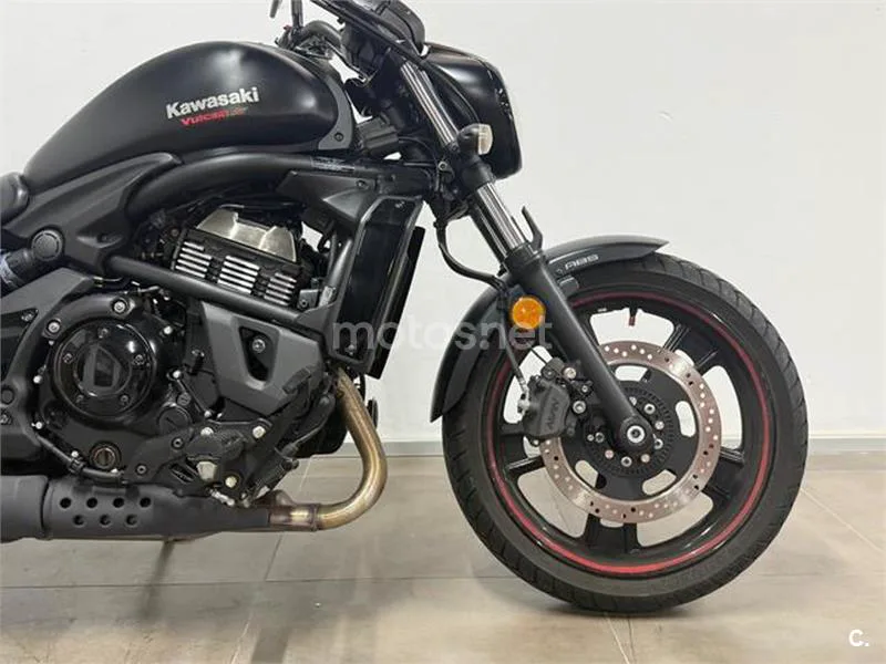Kawasaki Vulcan S – Vista 8