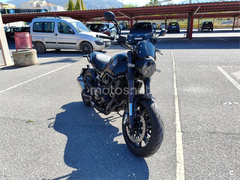 Benelli Leoncino 500 – Vista 6