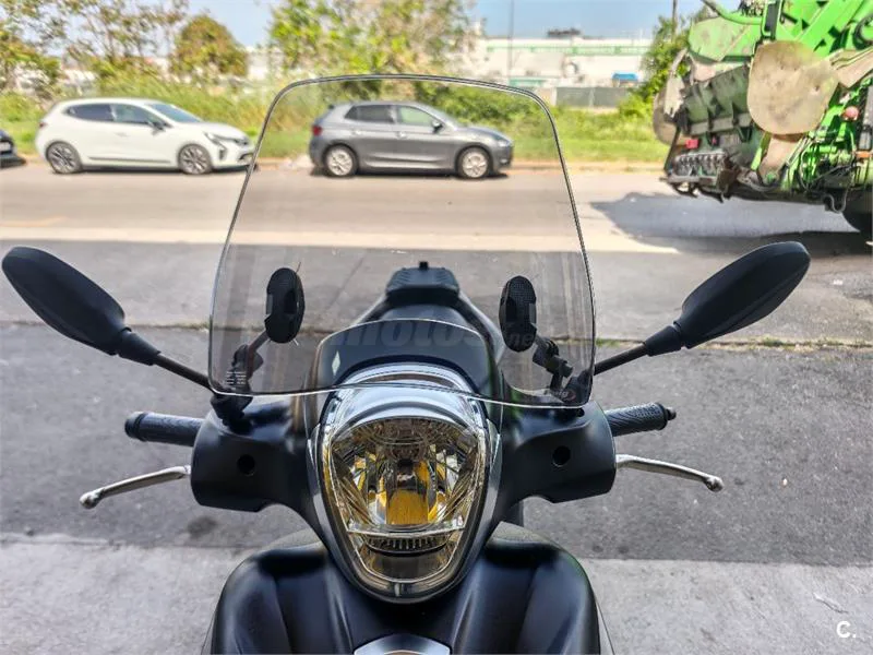 Piaggio Medley – Vista 2