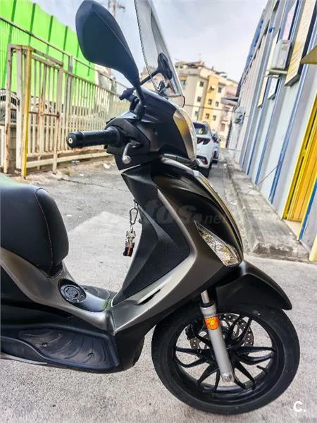 Piaggio Medley – Vista 6