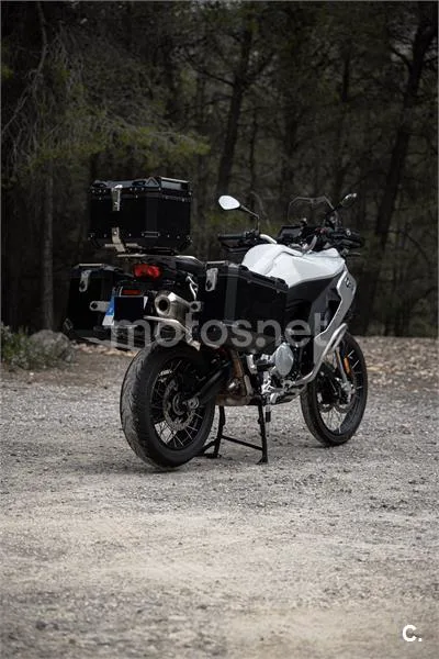 BMW F 850 – Vista 3