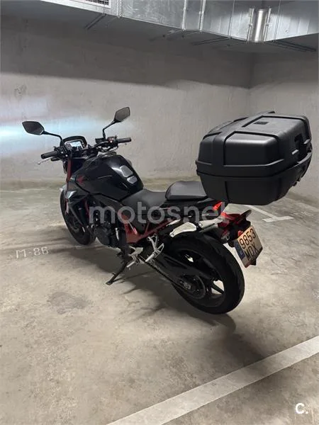 Honda CB 750 – Vista 5