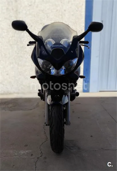 Suzuki Bandit 600 – Vista 5