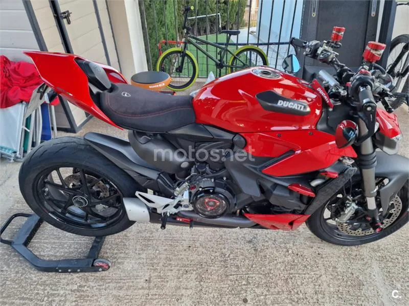Ducati Streetfighter V2 – Vista 3