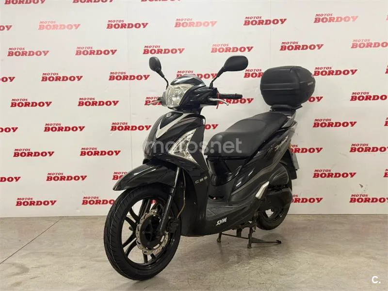 SYM Symphony ST 200i – Vista 4