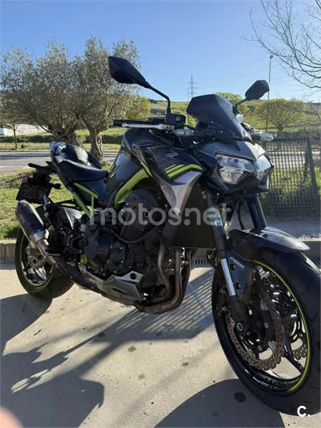 Kawasaki Z900 – Vista 5