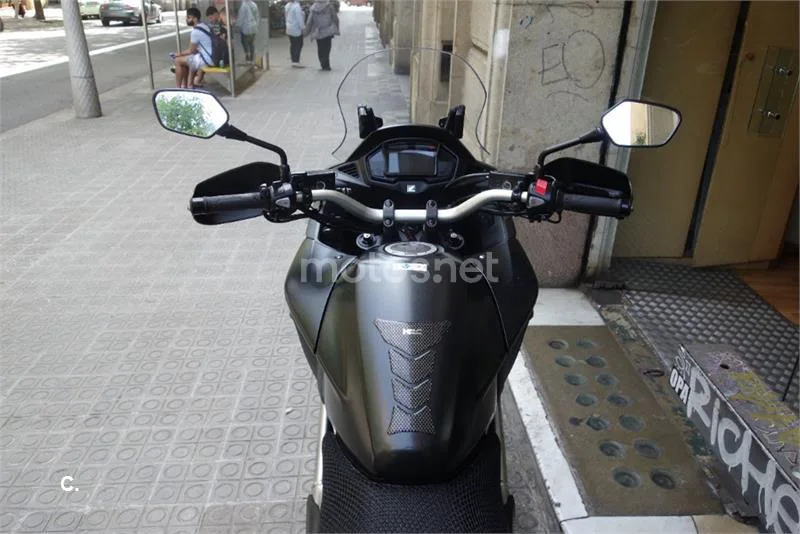 Honda VFR 800 X Crossrunner – Vista 17