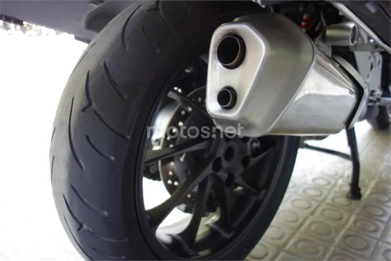 Honda VFR 800 X Crossrunner – Vista 19