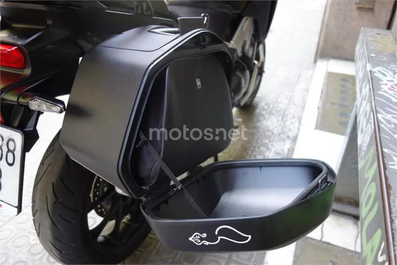 Honda VFR 800 X Crossrunner – Vista 22