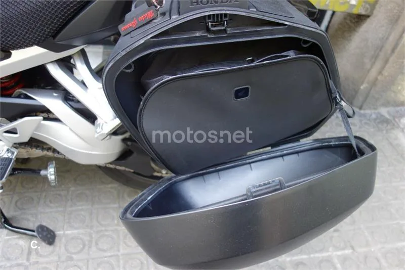 Honda VFR 800 X Crossrunner – Vista 24