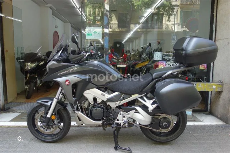 Honda VFR 800 X Crossrunner – Vista 4