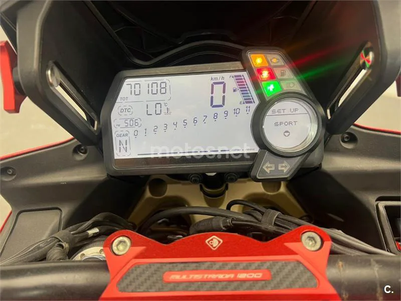 Ducati Multistrada 1200 S – Vista 16
