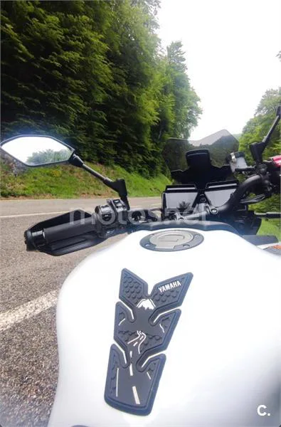 Yamaha Tracer 9 – Vista 5