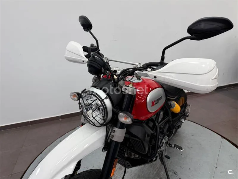 Ducati Scrambler – Vista 18