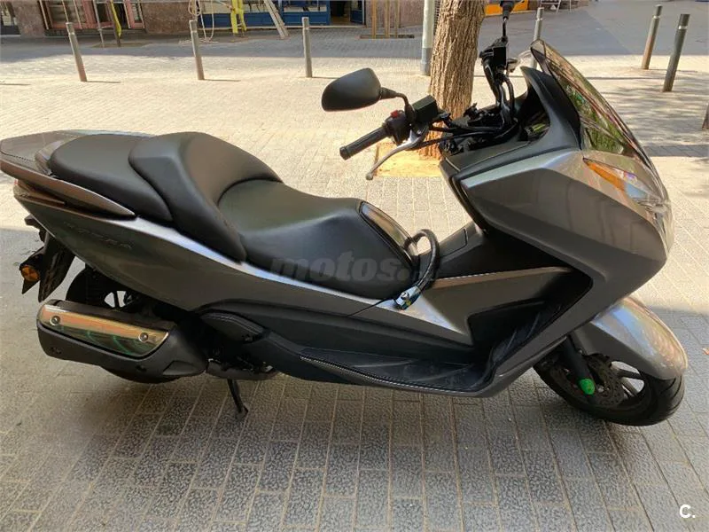 Honda NSS 300 Forza – Vista 3