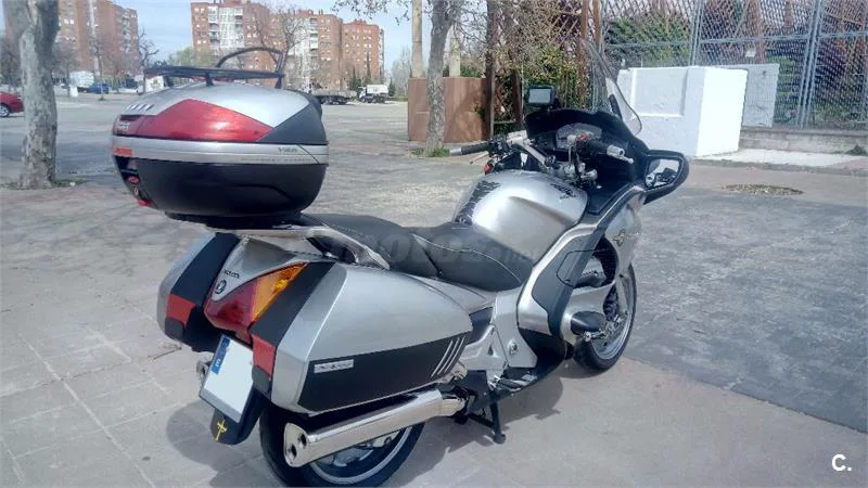Honda Pan-European ST 1300 – Vista 8