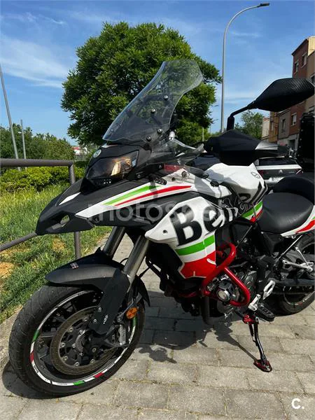 Benelli TRK 502 – Vista 5