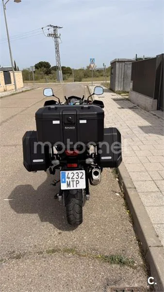 Suzuki V-Strom 650 – Vista 5