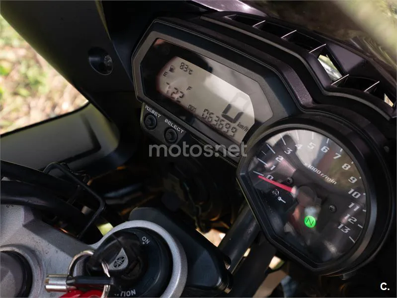Yamaha FZ1 S FAZER – Vista 9