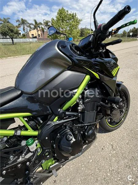 Kawasaki Z 900 – Vista 3