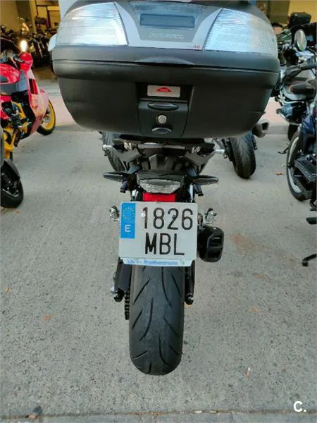 BMW F 900 R – Vista 4