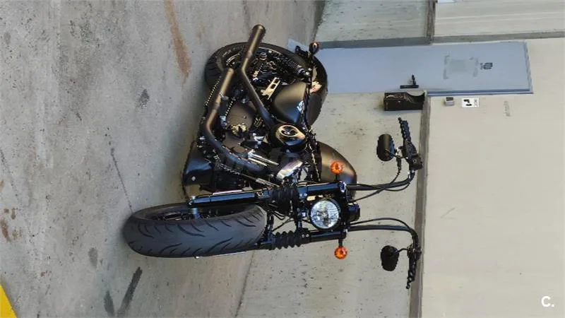 Harley-Davidson Sportster Forty-Eight – Vista 4