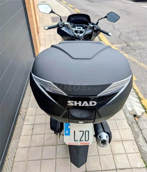 Honda PCX 125 – Vista 3