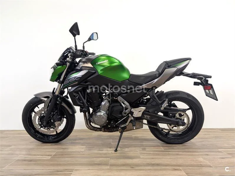 Kawasaki Z650 – Vista 5