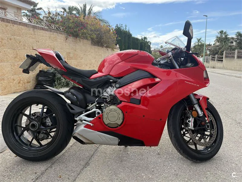 Ducati Panigale V4 - Vista 3