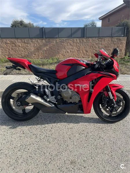 Honda CBR 1000RR Fireblade – Vista 4
