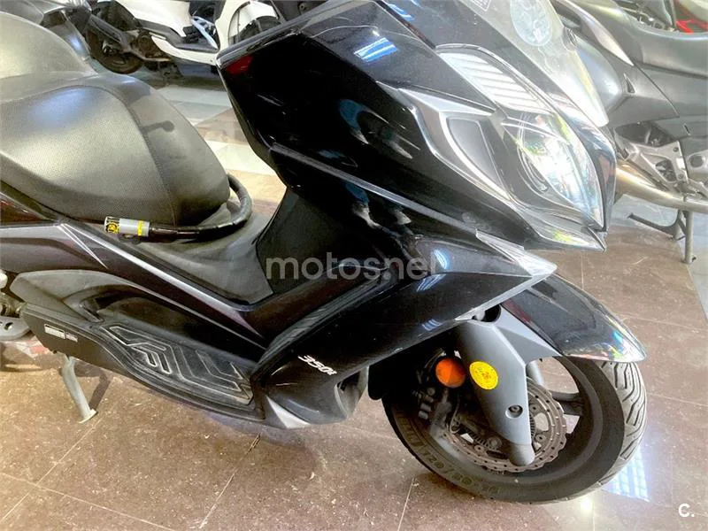 Kymco Super Dink 350 – Vista 14