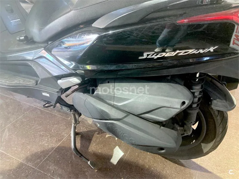 Kymco Super Dink 350 – Vista 16