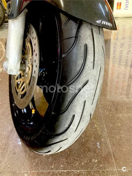 Honda CBR 600 F – Vista 11