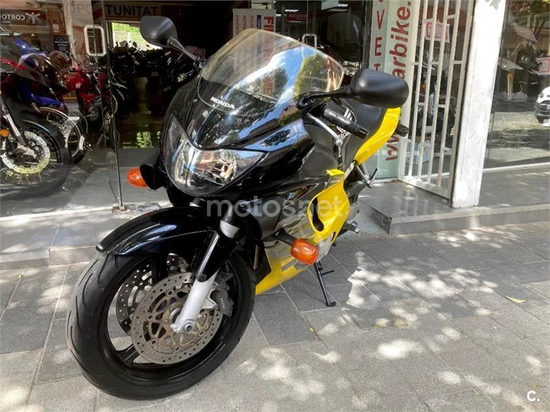 Honda CBR 600 F – Vista 3